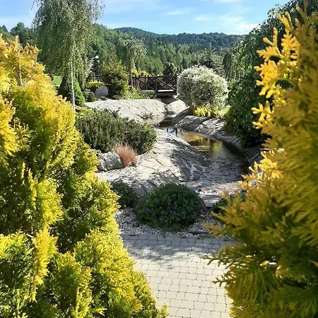 Basinek فندق مبيت وإفطار 3*